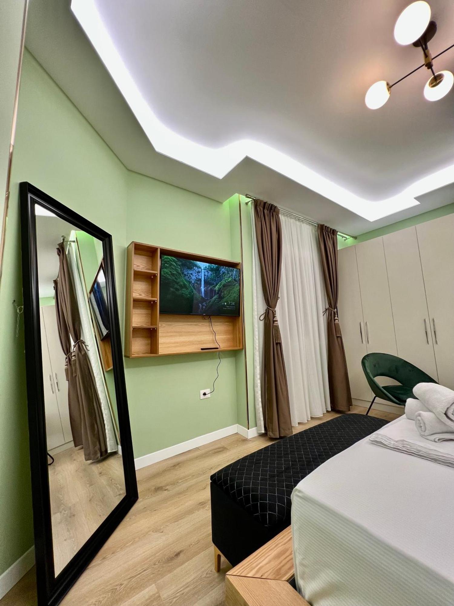 Spiranca Luxury Suites Tirana Exterior foto